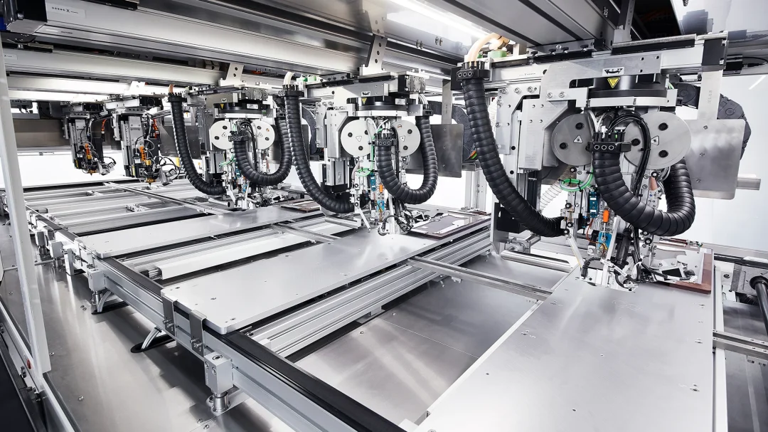 Automation optimisation - TL S270 interior long shot