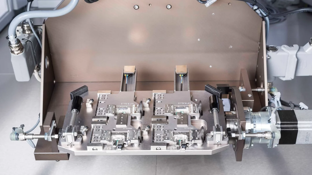 Workpiece carrier